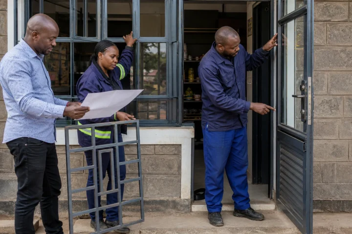 Safety coordination for security grille fabrication in Nairobi